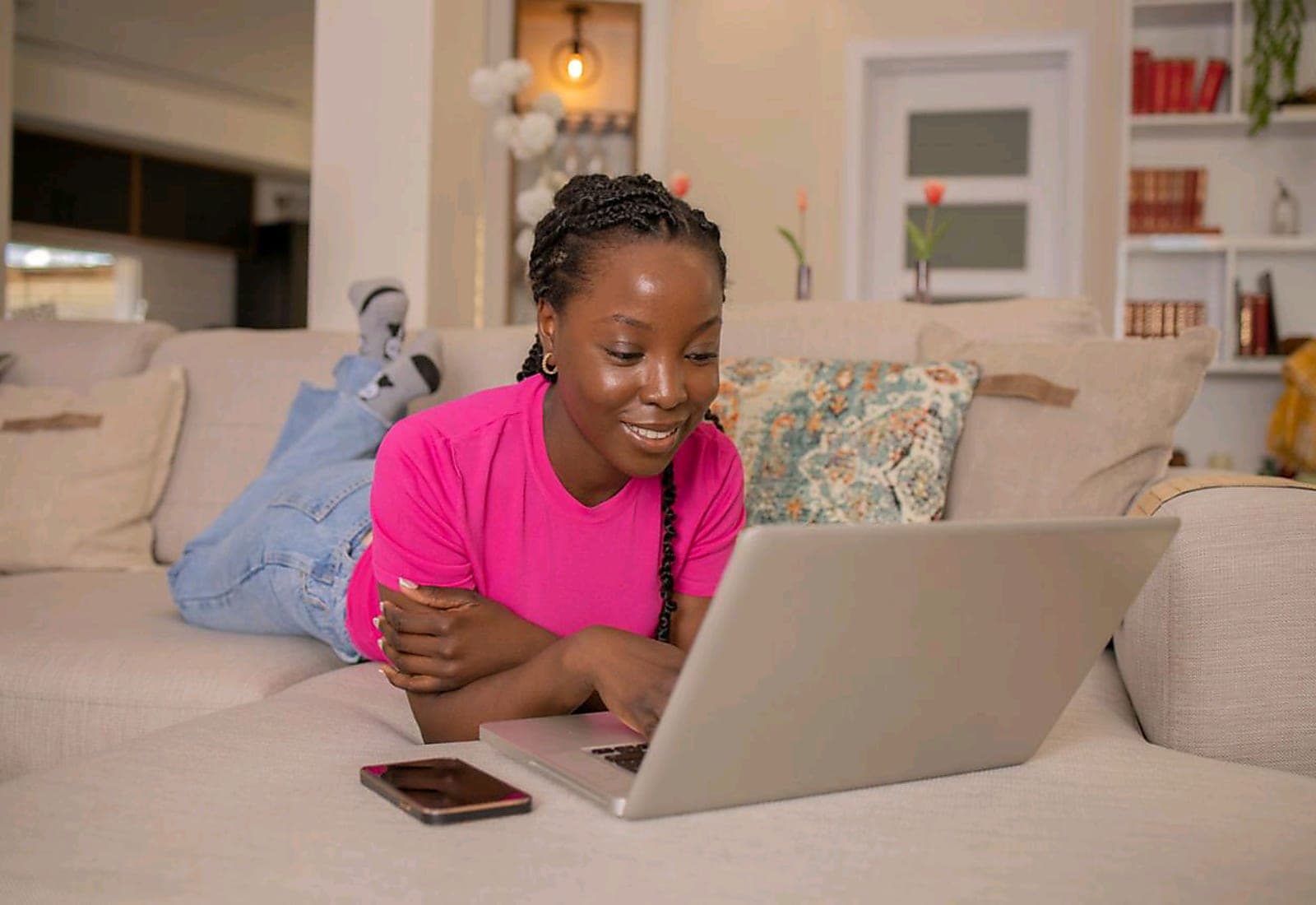 Best Online Side Hustles in Nigeria That Pay Daily (2026)
