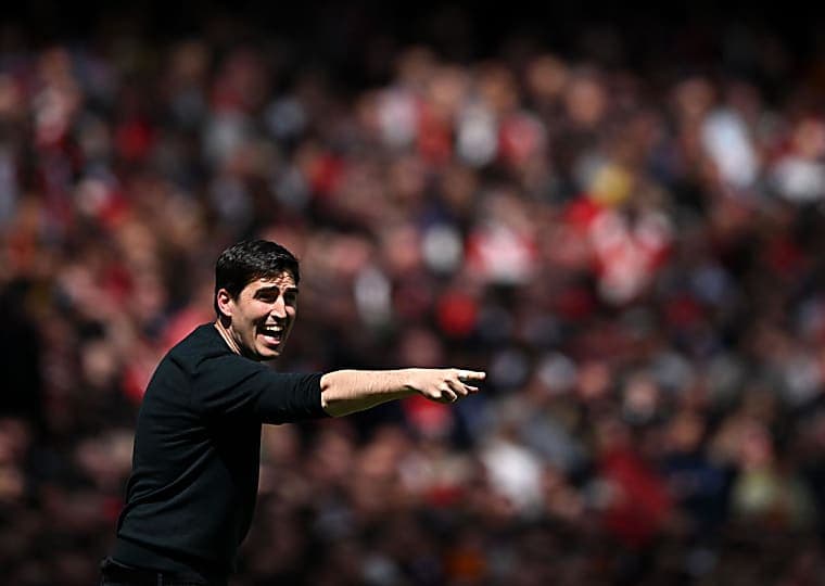 "Iraola Is..." - Journalist Provides Major Update on Future of Chelsea Managerial Target