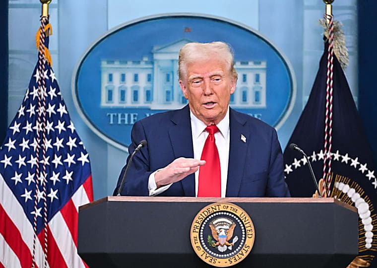 Trump's Iran War Approval Collapses to 32%: What the Numbers Really Mean